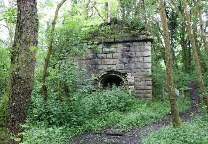 preview-lightbox-Grade-II-listed-Base-of-Chimney-at-Cwm-Pit.jpg